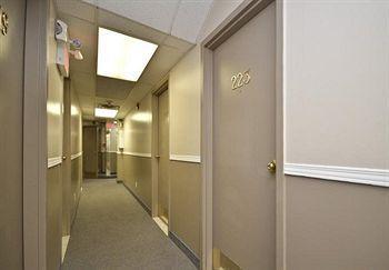 Ottawa Inn Hotel Екстериор снимка