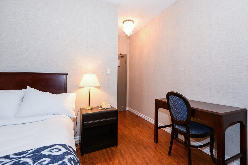 Ottawa Inn Hotel Екстериор снимка